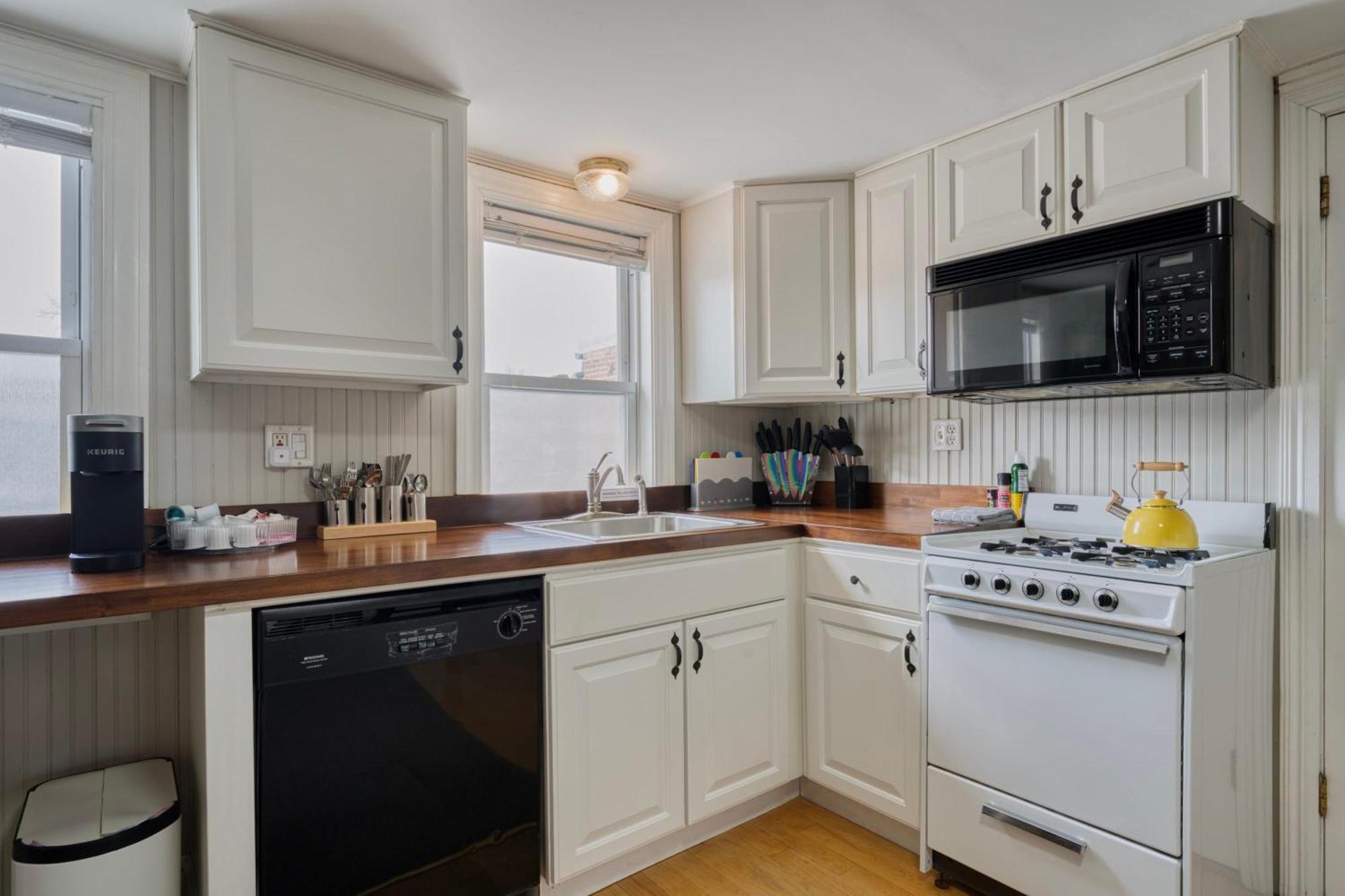 Top-Floor 1Br In Historic Capitol Hill واشنطن المظهر الخارجي الصورة